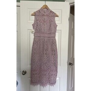 Saylor Rue Lace Sheath Cocktail Dress Size Small Lilac NWT